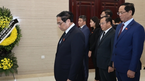 Thủ tướng Phạm Minh Chính  năm hơpong Thủ tướng so Trung Quốc Lý Khắc Cường