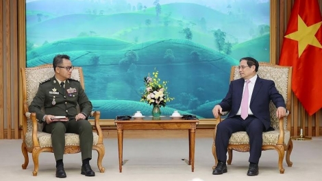 Khua knŭk kna Phạm Minh Chính drông K’iăng khua knŭk kna, Khua phŭn bruă lĭng kahan Campuchia 