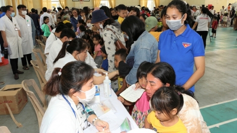 Khám, đoọng ga gooh za nươu ha đhanuôr zr’lụ da ding ca coong A Lưới