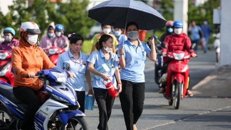 TUI LIÊN ĐOÀN LAO ĐỘNG (LĐLĐ) TP.HCM BREI THAU, DALAM THUN INI, KAYUA GAOK CUANG KANDAH KINH TE DUNYA, BRUK PABLEI SALIH DI DOANH NGHIEP GAOK KAN KANDAH