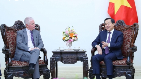 Groi Thủ tướng Lê Minh Khái vơt Giám đốc rđau kan Công ty Warburg Pincus, Hoa Kỳ