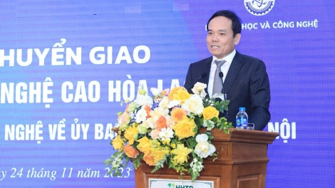 K’iăng khua knŭk kna Trần Lưu Quang nao ti anôk ba jao alŭ wăl duh mkra Hòa Lạc wĭt kơ Hà Nội