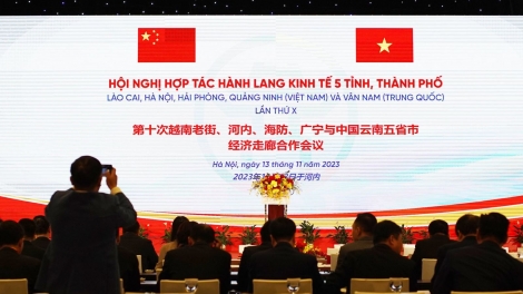 Tâm nchră tâm boh 5 n’gor, nkual ƀon têh Việt Nam - Trung Quốc