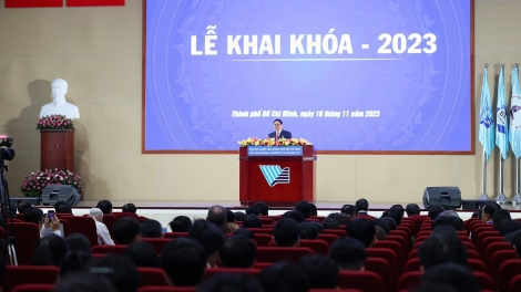 Khua knŭk kna Phạm Minh Chính nao hlăm Knăm mphŭn pŏk gưl hriăm Sang hră gưl prŏng ala čar ƀuôn prŏng Hồ Chí Minh 