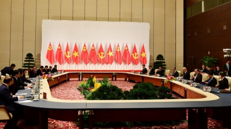 Rnâng kan Ban Bí thư Trương Thị Mai tâm nchră đah Ủy viên Thường vụ Bộ Chính trị Trung Quốc Thái Kỳ