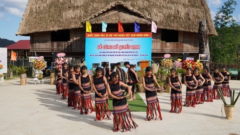 Hát hơchiếo Mang Deang