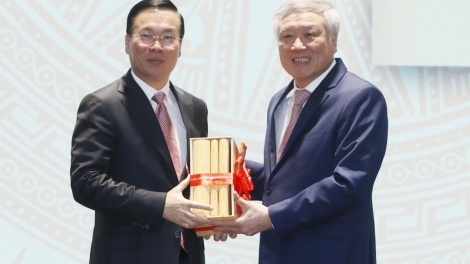 Kruanh dak Võ Văn Thưởng râng Rƀŭn nchră mbơh ƀư nău kan năm 2024 