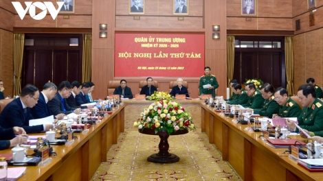 Khua gĭt gai Đảng Nguyễn Phú Trọng nao hlăm klei kƀĭn tal 8 klei kƀĭn trông Bruă Đảng kahan gưl dlông 