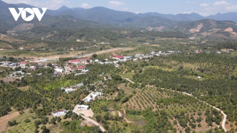 Pa zêng bha ar xrặ: Khánh Hoà: Pa xiêr đharựt nhâm mâng đoọng ha đhanuôr acoon coh Bha ar xrặ 2: Đhanuôr acoon cóh ooy Khánh Hoà dưr zi lấh đha rứt nhâm mâng ting c’lâng n’đoo?