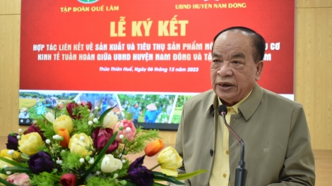 UBND chr’hoong Nam Đông (Thừa Thiên Huế) lâng Tập đoàn Quế Lâm pa zưm ký pa zưm bhrợ têng, k’rong câl pr’đươi chr’noh chr’bêệt, bh’năn băn hữu cơ