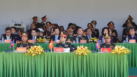 Khua ding jum ling tơhan klâo boh dêh čar Việt Nam-Lao-Kur bưp nao rai ƀơi Kon Tum