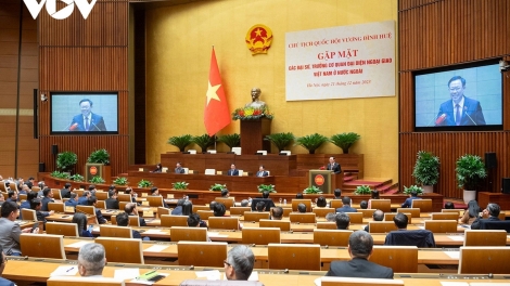 Khua bruă kƀĭn ala Vương Đình Huệ drông leh anăn mă bruă hŏng Khua êpul dŭm anôk bruă bi ala Việt Nam ti lăn čar tač êngao 