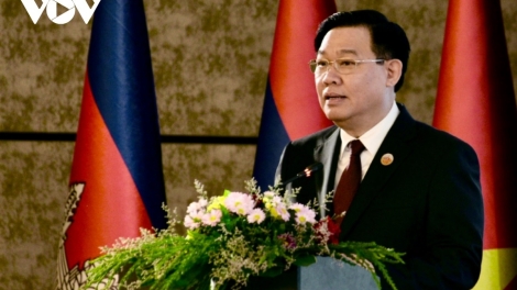 Chủ tịch Quốc hội: Xay moon ghít K’rong bhrợ đh’rưah bhlưa Quốc hội Campuchia - Lào - Việt Nam ting chroi pa dưr Cộng đồng ASEAN