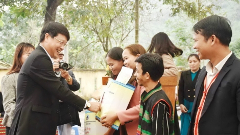 Đà Nẵng: K’nặ 100 tỷ đồng cher pr’hêl Tết đoọng ha ma nuyh vêy c’rơ g’lêêh, apêê chính sách