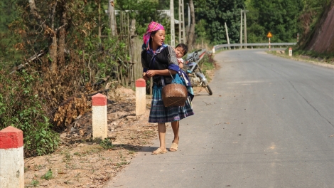 ការផ្សព្វផ្សាយលើកកម្ពស់សុខភាពបន្តពូជជូនជនរួមជាតិបណ្ដាជនជាតិភាគតិច។