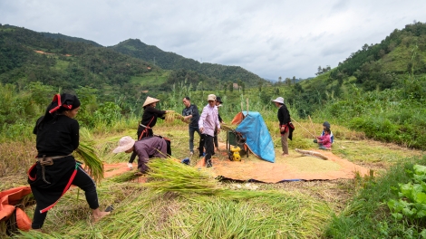 CAO BẰNG: CHẨP LAI MÒN CÀ CẠNG CHANG FIỂC DỦNG CHÈN PỔN CÚA TẰNG NẶM MƯỜNG PANG CHỎI HẾT KIN DÚ BÚNG DÂN TỘC NỌI CẦN VẠ KHAU PÙ