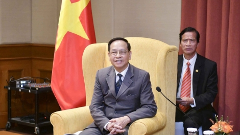 ពត៌មាន ម៉ោង​ ៦ 