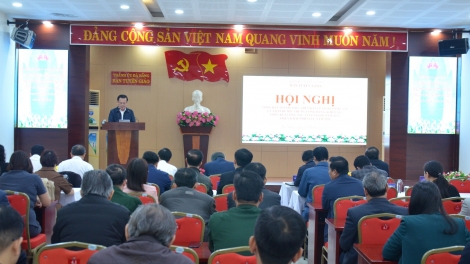 Phó Bí thư Đà Nẵng: Bhr’lậ đhr’năng g’đéch báo chí, căh kiêng đươi mạng xã hội