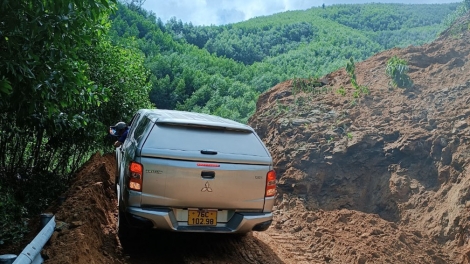 Quảng Ngãi ơy pa liêm tu bhiệc hr’kâh đhr’đấc Eo Chim đhị chr’hoong Minh Long
