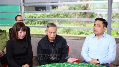 Dong kờl hìu nhă cau sền gàr brê gơtìp chơ̆t tàm tŭ gam lơh kơnòl broă