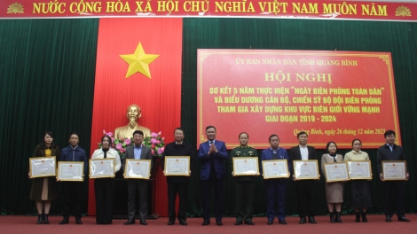 “T’ngay Biên phòng pa zêng đhanuôr”, k’rang lêy đoọng pr’ắt tr’mung đhanuôr đhị k’noong k’tiếc Quảng Bình