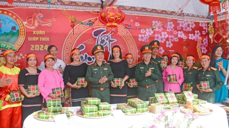 Rlău 10 rmen prăk ƀư “Tết sum vầy, xuân chia sẻ” ta n’har bri Gia Lai, Kon Tum 