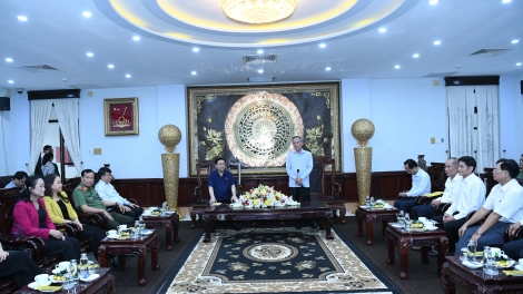 Khua bruă kƀĭn ala Vương Đình Huệ nao čuă lehanăn mđup brei mnơ̆ng Tết Nguyên đán ti čar Bạc Liêu 