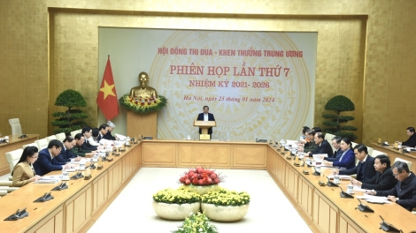 Ngế pro xiâm hnê ngăn tơnêi têa Phạm Minh Chính pơkuâ po rôh hôp má 7 dêi Hô̆i đong tơ’noăng khĕn kơdeăn Tơnêi