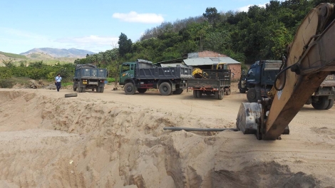 Kon Tum: tang găn tơhiong tơmam păng hiong jên jang teh đak bơ̆jang kôch iŏk, tĕch mơdro chuơh, rơga lơ̆m đak krong