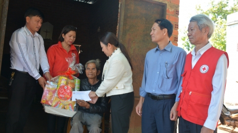 Dăk Lăk lời 77 tơmàn đong còp mờ pà phan sa tềp ai ală mpồl lơh broă mờ cau dùl nă să in