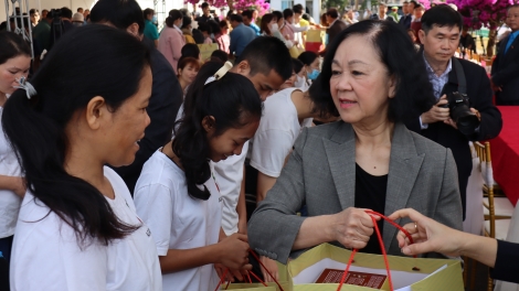 Drơng satềp ai kông ñân mờ cau lơh broă tàm Tây Nguyên in