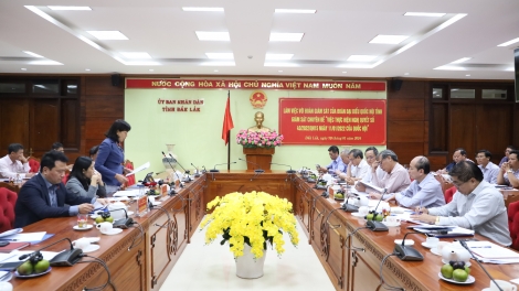 Mpôl đại biểu Quốc hội n’gor Dak Lak groi nđôi nău tĭng ƀư trong ntop kơl dâk hao tay wăng sa rêh jêng kon nuĭh