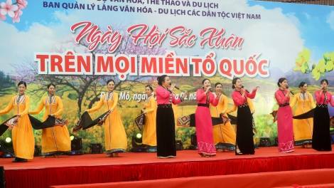 DI PALEI ILAMO - DU LỊCH DOM BANGSA VIỆT NAM (ĐỒNG MÔ, SƠN TÂY, HÀ NỘI), HU PEIH DANAK DAK “SẮC XUÂN DI GRAUK LABIK DALAM TANEH IA” 