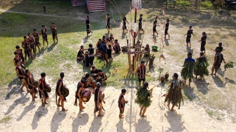 Tơdrong kơtơ̆ng ang năr 11-2-2024