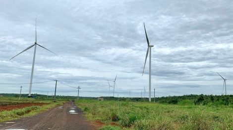 Đăk Nông: 61 tơdrong vă jang kăl, tơchơ̆t hơvơn asong jang hăm kơsô̆ jên jê̆ 300 rơbâu tih hlj 