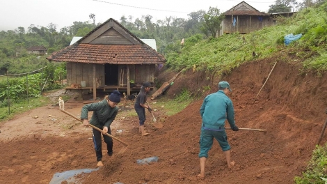 Puih mak chơt hơ iă lơ̆m dôm pơbŭng hnam ‘nao kơ ŭnh hnam dơnuh tơ̆ Kon Tum