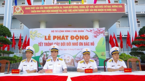 Kơpong 2 Khu lêng gâk kring têa kơxĭ mơhnhôk pêi pro tơdroăng “Têt pêt loăng troh tá ah pâ mơnê Pôa Hồ” rơnó Hơngui Giáp Thìn 2024