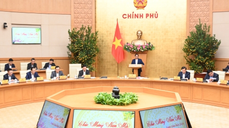  Khua knŭk kna Phạm Minh Chính gĭt gai Klei bi kƀĭn Anôk bruă knŭk kna tĭng dlăng hdră mkŏ mjing Têt Nguyên đán Giáp Thìn 2024 