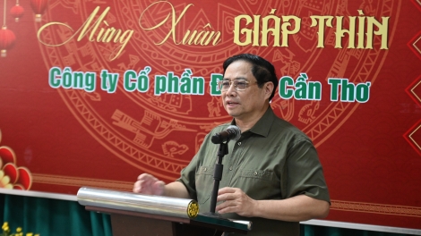 Thủ tướng Phạm Minh Chính năm ngôi asong tơmam ăn ŭnh hnam teh đak tơgŭm, ŭnh hnam dơnuh hin, kŏng nhân jang Cần Thơ 