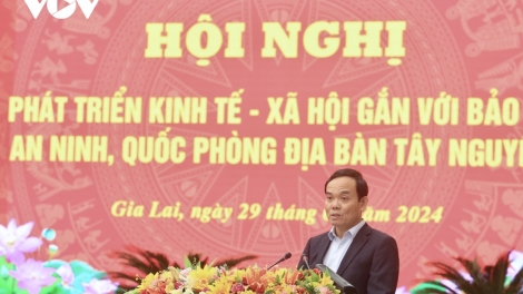 HỘI NGHỊ PA DƯR TR’MÔNG TR’MEH - PR’ĂT TR’NƠT P’TÊÊT LÂNG ZƯ LÊY TÊÊM NGĂN QUỐC PHÒNG VEL ĐONG TÂY NGUYÊN