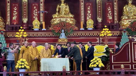 Yên Tử klă klơ̆ng pŏk knăm m’ak yan nga 2024