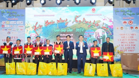 Hân noo ha pruốt ngăn tước ooy đhanuôr da ding k’coong c’noong k’tiếc Quảng Nam