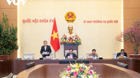 Đươi tơợ Nghị quyết ooy bh’rợ kỷ niệm chương “Tu xa nay bh’rợ Quốc hội Việt Nam”