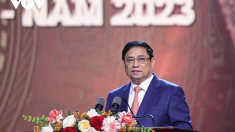 Khua knŭk kna Phạm Minh Chính nao hlăm knăm mđup brei klei pah mni bruă klei mrâo kmŭt mniă êa mah gưl tal VIII 