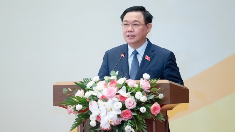 Khua git gai pơ ala mơnuih ƀôn sang dêh čar ơi Vương Đình Huệ: Pơgăn “Hưp ham hơdră djru”, pơmut hrŏm bruă “klă kơ tơdruă đôč”