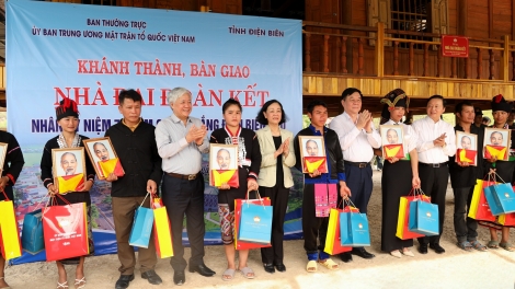 Khua anom pơphun bruă ping gah dêh čar yă Trương Thị Mai nao čuă hăng mă bruă ƀơi Điện Biên