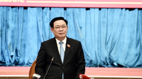 Khua bruă kƀĭn ala: Bình Định lŏ dơ̆ng mđĭ ai tiê leh anăn klei ktưn hưn “Tây Sơn” 