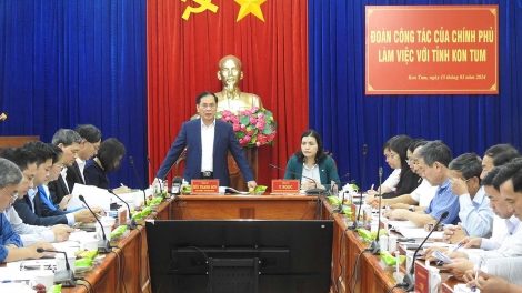 Êpul ngă bruă mơ̆ng knŭk kna mă bruă hŏng čar Kon Tum 