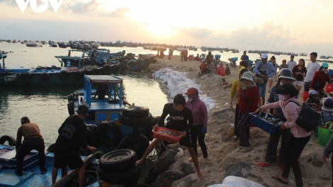 KAPOL GILAI HAU CAN PHU QUY RIK TAME DRUA HADAH BHUM KAOH PULAO