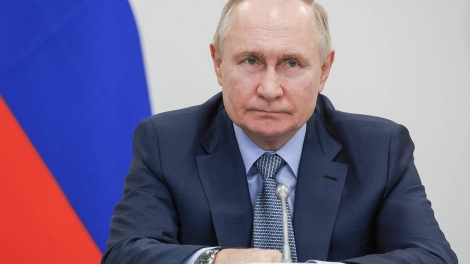 TỔNG THỐNG PUTIN PA PRÁ CHIẾN THẮNG, XAY PA CĂH C’RƠ ÂNG ĐHA NUÔR NGA